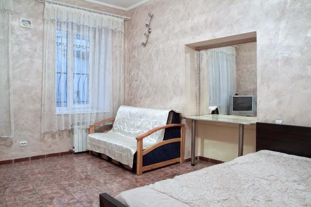Furmanska 3 Mansarda Appartement Lviv Buitenkant foto